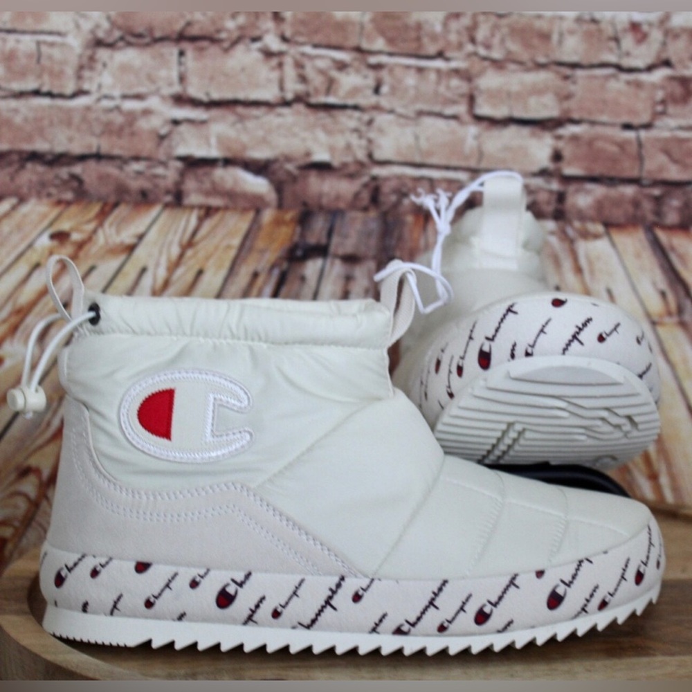 Champion | Rally Moon Boot in Chalk White Logo